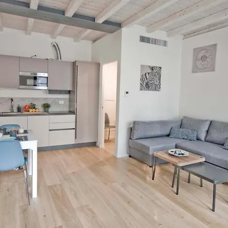 Maffucci 26 - Brand New Flat With Private Parking Spot * Milaan