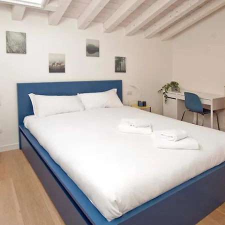 Maffucci 26 - Brand New Flat With Private Parking Spot * Milán