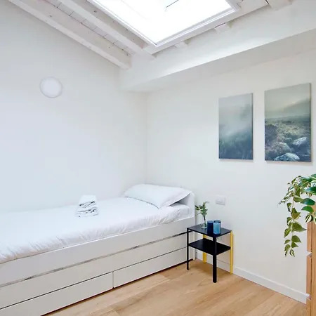 Appartement Maffucci 26 - Brand New Flat With Private Parking Spot